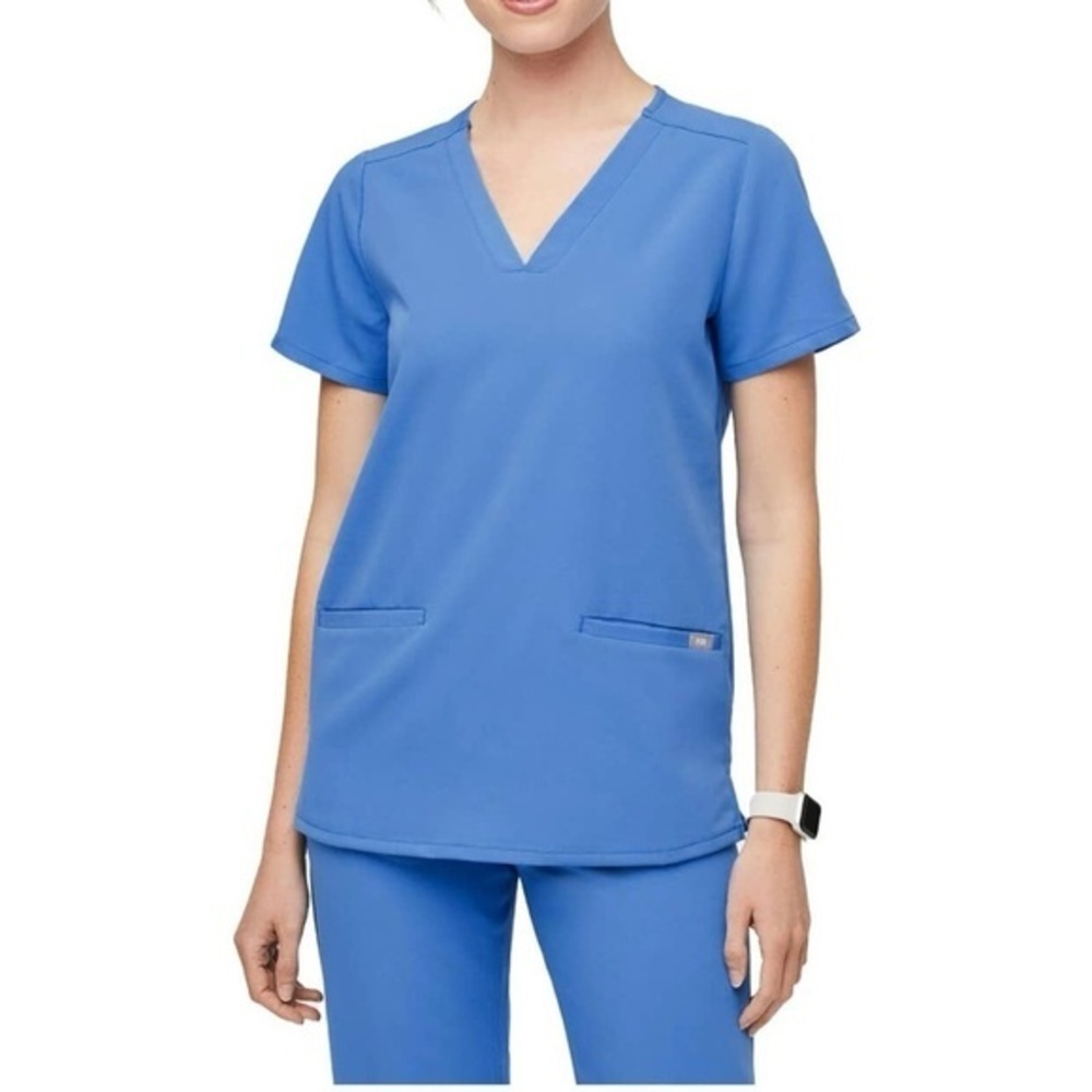 NWOT Figs Blue Casma V Neck Scrub Top Pullover Front Hand Pockets Sz Small logo